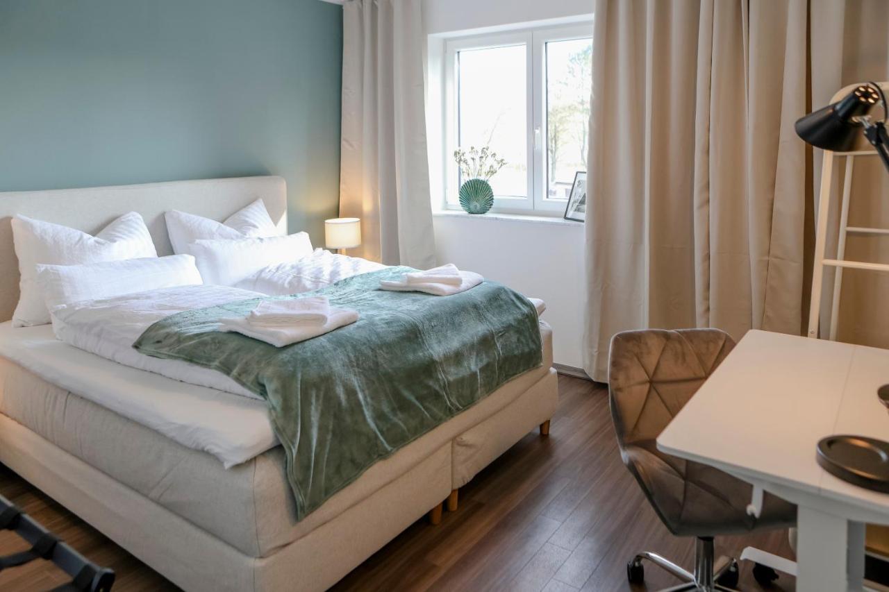 Lumen Homes - Design-Apt. Nahe Audi Und Altstadt, 3 Zimmer, Netflix อินโกลชตัดต์ ภายนอก รูปภาพ
