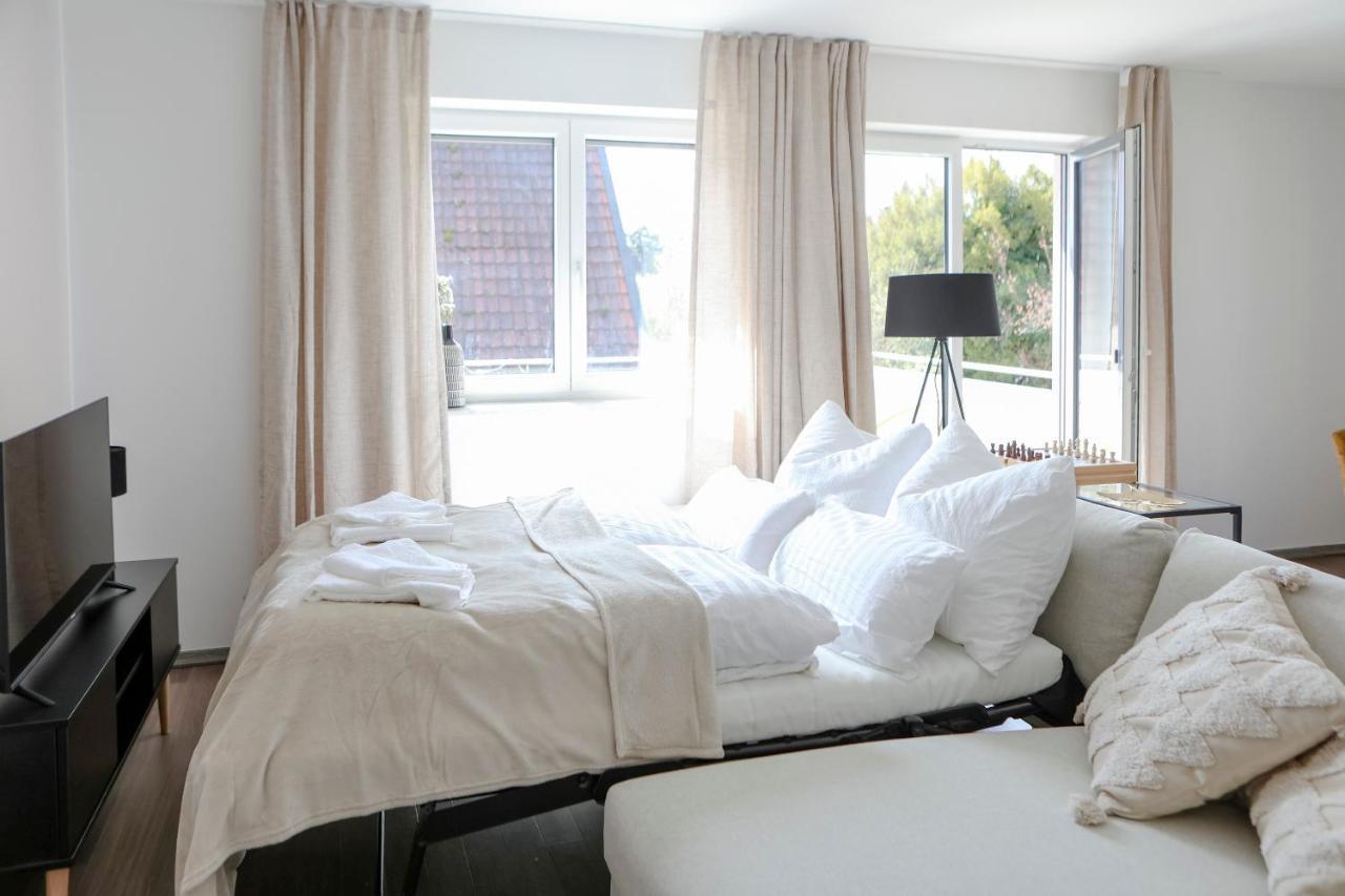 Lumen Homes - Design-Apt. Nahe Audi Und Altstadt, 3 Zimmer, Netflix อินโกลชตัดต์ ภายนอก รูปภาพ